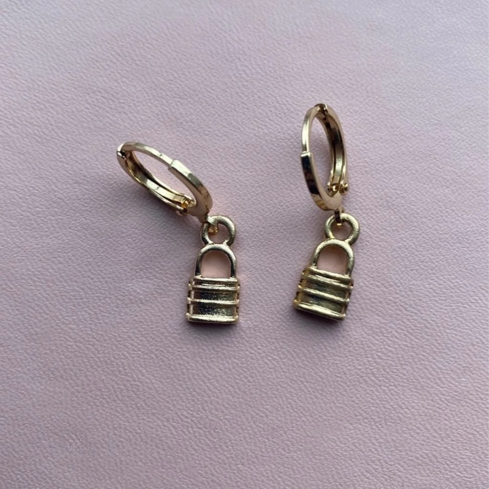 Lock huggie hoop earrings